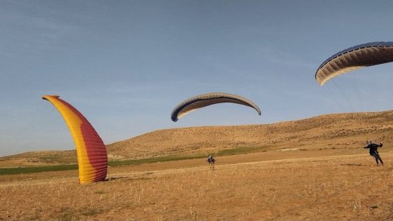 إقليم بولمان يتحول إلى وجهة للرياضات الجوية