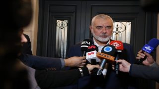 هنية يبحث مع مدير المخابرات التركية تفاصيل صفقة تبادل المحتجزين مع إسرائيل