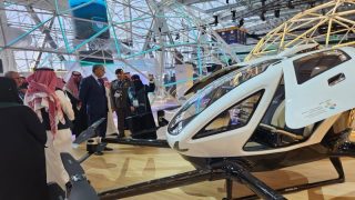 عبد اللطيف حموشي يلتقي كبار مسؤولي الأجهزة الأمنية السعودية في المعرض العالمي بالرياض