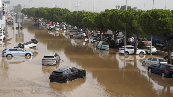 الحكومة الإسبانية تعلن الحداد لمدة ثلاثة أيام