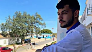 ممرض شاب ينقذ حياة أم ورضيعتها باستخدام تقنية الاتصال بالفيديو