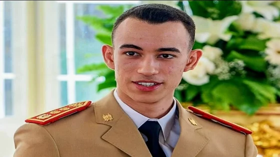 ولي العهد الأمير مولاي الحسن يترأس حفل تخرج ضباط للدفاع وسلك الأركان بالقنيطرة
