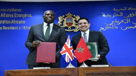 السير جون تشيبمان يشيد بتعاون الرباط ولندن