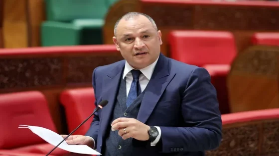وزير الصناعة والتجارة يوضح تصريحاته ويعتذر لمغاربة العالم بعد موجة الجدل