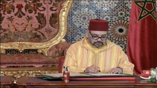 بمناسبة عيد الفطر السعيد لسنة 1447 بمناسبة عيد الفطر..جلالة الملك يعفو عن 1201 شخصا بينهم مدانون في قضايا الإرهاب*