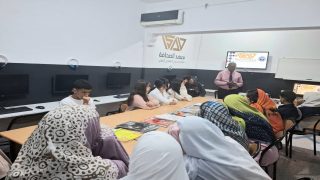 تلاميذ جنة الصحراء يكتشفون آفاق التكوين الإعلامي بمعهد الصحافة المتخصص بالسمعي البصري بالعيون