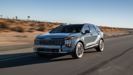 كيا سبورتاج هايبرد تتصدر فئتها ضمن قائمة Cars.com لأفضل السيارات قيمة في 2026