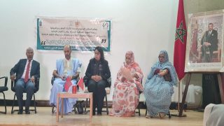 طرفاية.. نجاح وتميز فعاليات “خيمة الوحدة” في احتفاء ثقافي بالقضايا الوطنية