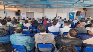 تيزنيت: انطلاق لقاء لتقديم حصيلة العمل الحكومي بمقر حزب التجمع الوطني للأحرار