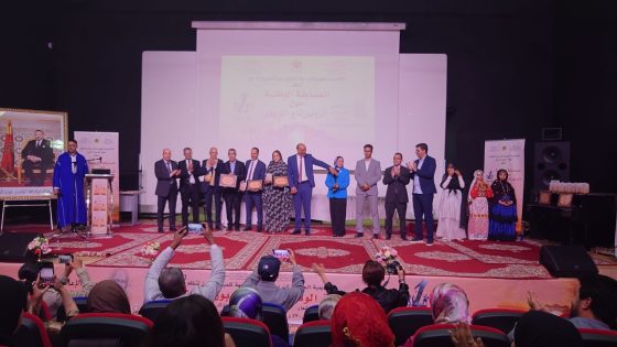 جهة كلميم وادنون تتألق في المسابقة الوطنية للروبورتاج المدرسي وتتوج بالمراتب الأولى