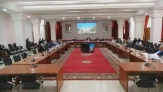 مجلس إقليم تارودانت يصادق على اتفاقيات تنموية ويناقش تحديات الفلاحة والكهرباء