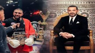 الملك محمد السادس يهنئ محمد توشاسي بعد تتويجه بطلاً للعالم في الكيك بوكسينغ