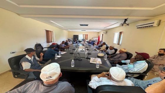لقاء تحسيسي بجماعة تاركا نتوشكا لتعزيز حماية الواحة من مخاطر الحرائق