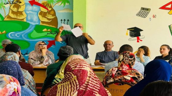 مدرسة الشهيد محمد الزرقطوني بالسمارة تفتح أبوابها للأسر لتعزيز الشراكة التربوية وتتبع التحصيل الدراسي للتلاميذ