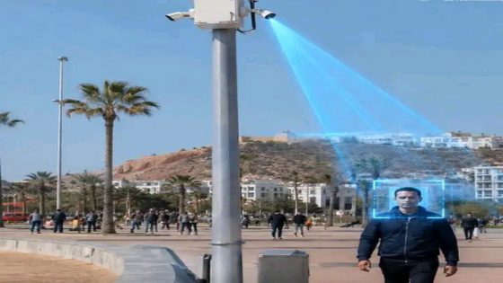 أكادير تعزز المراقبة الأمنية بكورنيش المدينة عبر أعمدة ذكية مزودة بكاميرات عالية الدقة
