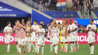 هذه آخر تطورات فضيحة الاحذية الوردية التي تم فرضها على لاعبي كأس العالم في نسخته الأخيرة