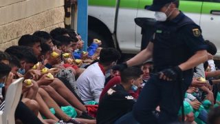 وهبي: المغرب غير مستعد للتخلي عن أطفاله وشبابه ومراهقيه وسيطالب بهم على المستويين القانوني والسياسي